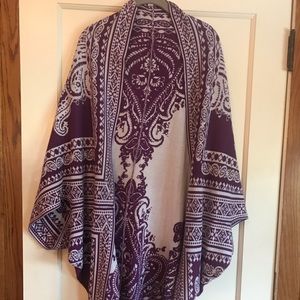 Purple, statement poncho!